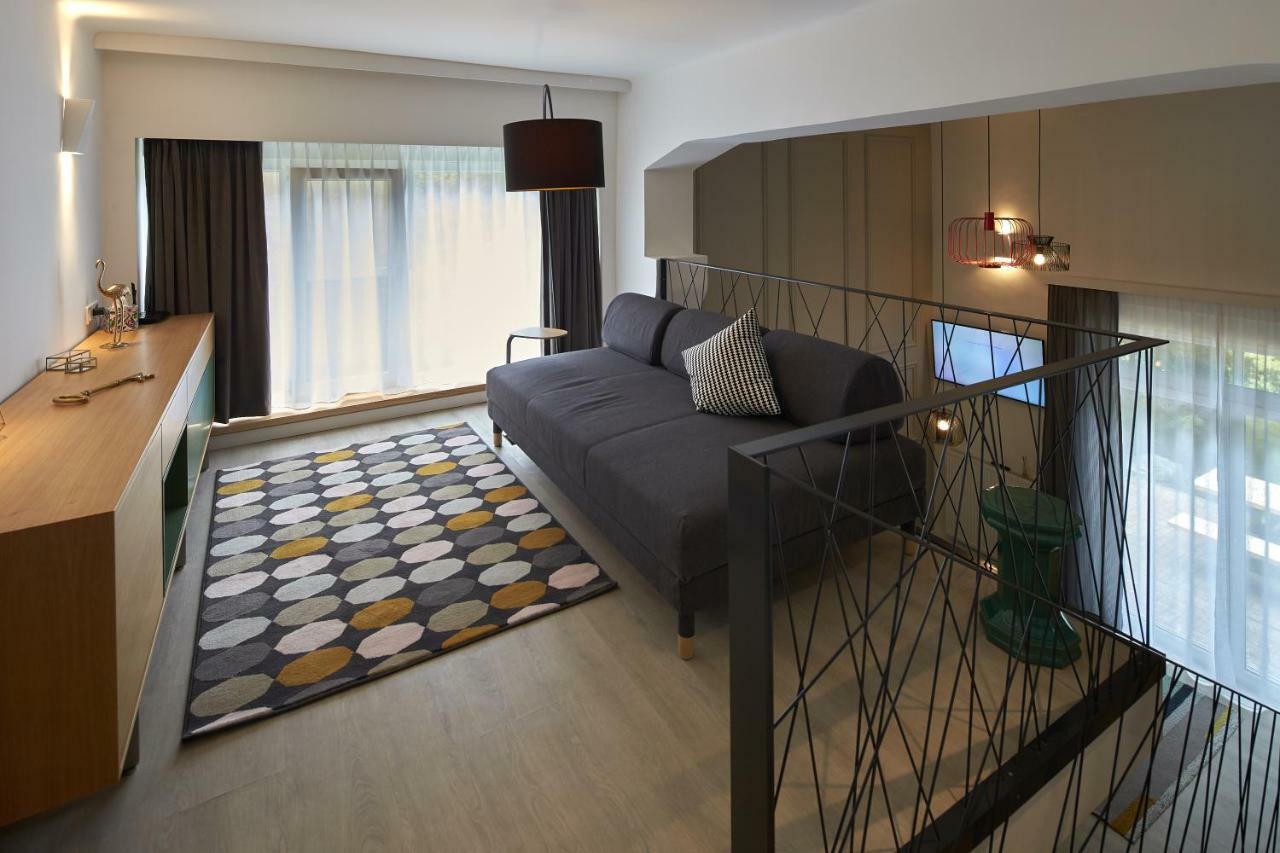 7Domb Apartman Komló Exterior foto